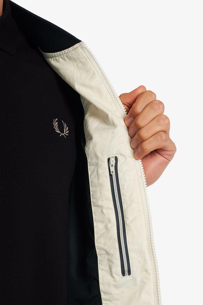 Geaca Barbati Fred Perry Tenis Bomber Albi | RO 1263QMAZ